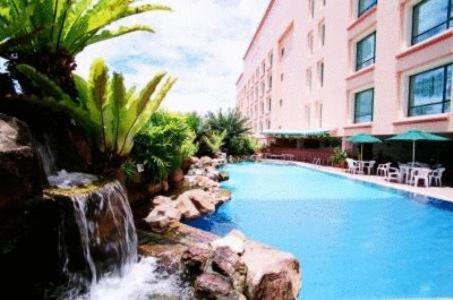 Grand Palace Hotel Miri Buitenkant foto