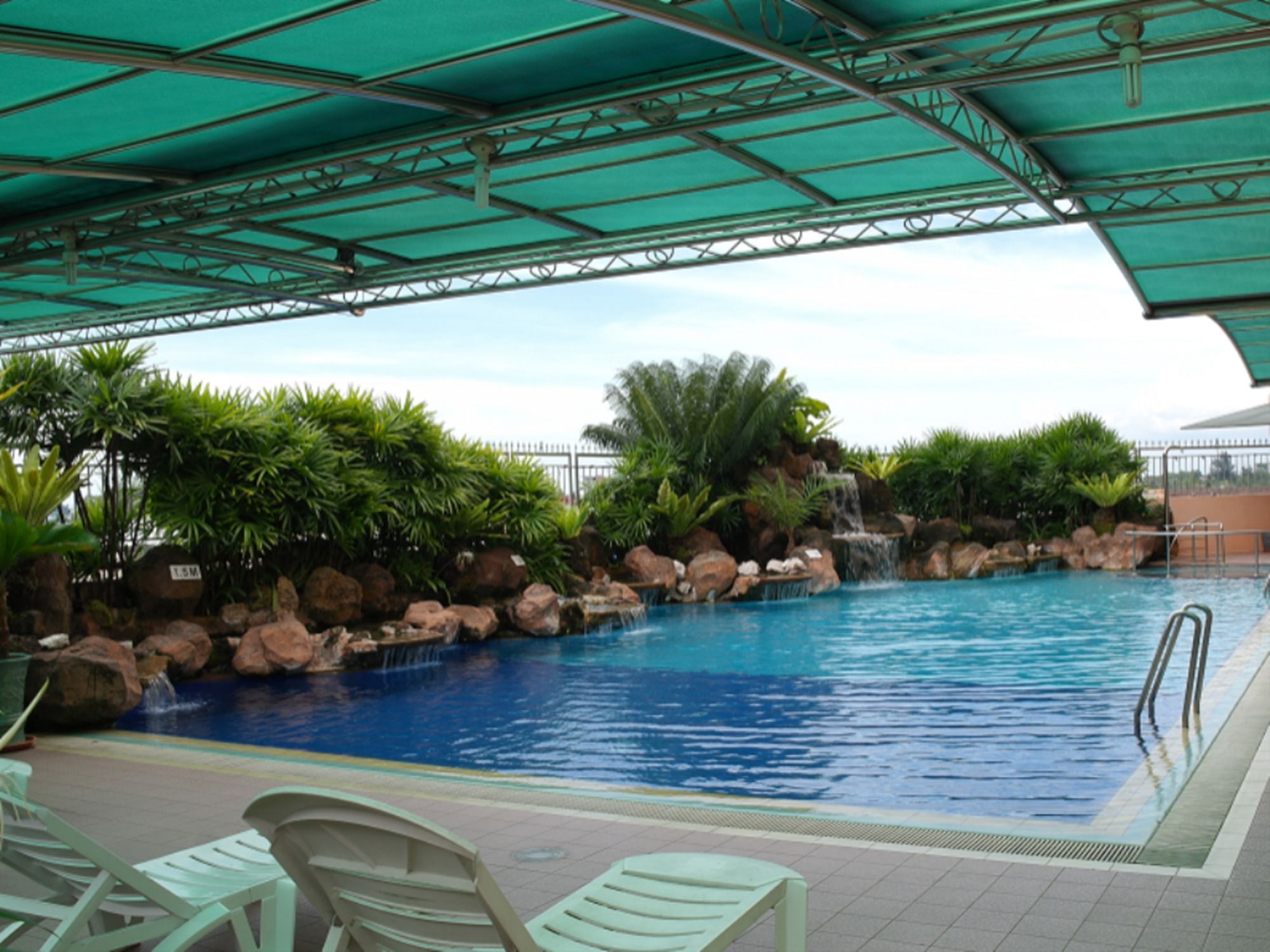 Grand Palace Hotel Miri Buitenkant foto